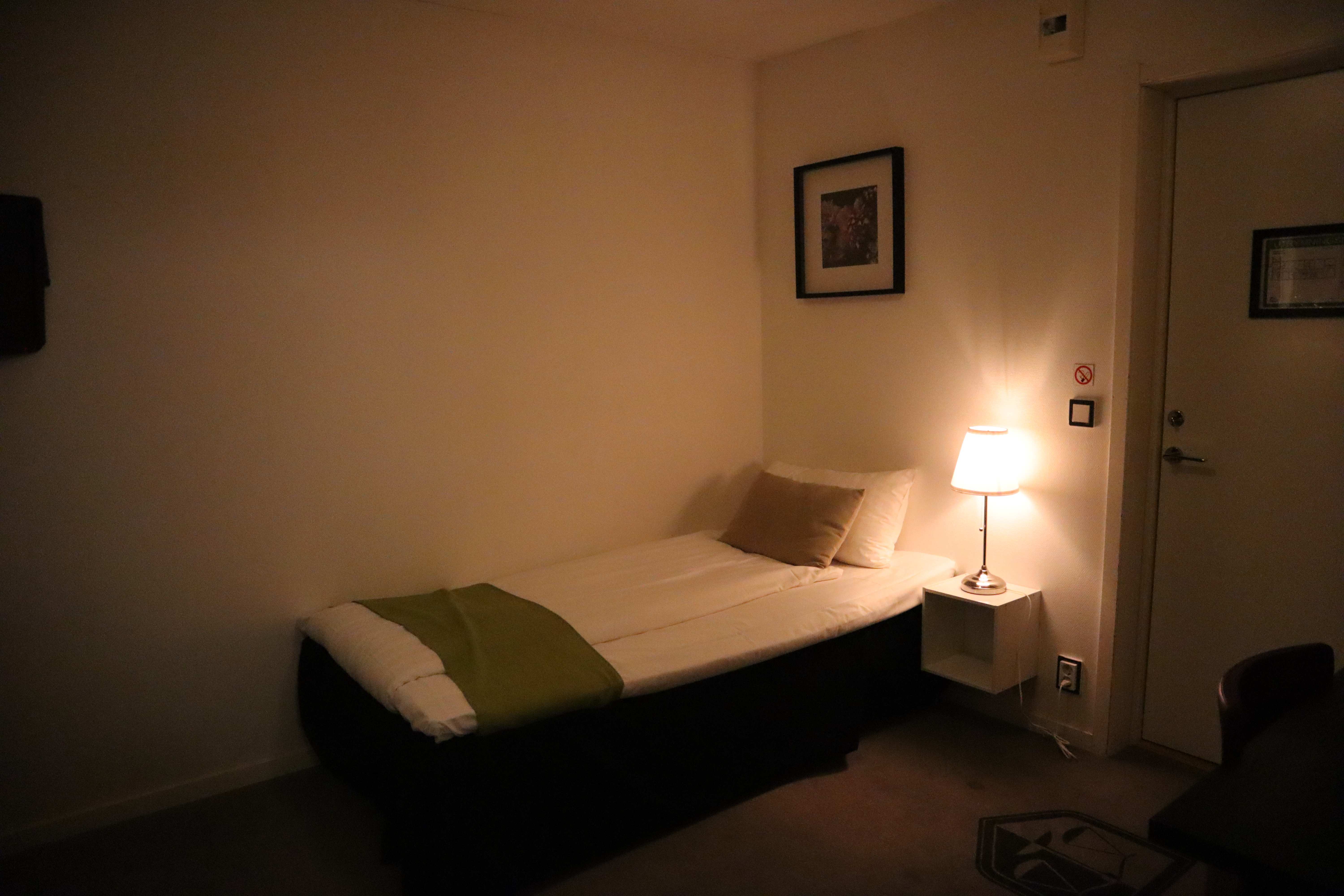 Cozy single room with workspace